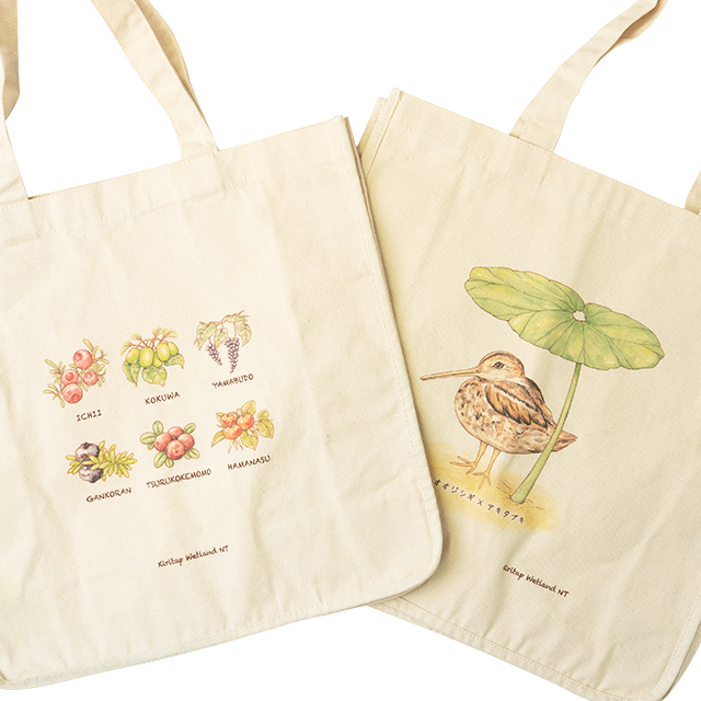 コットン製オリジナルバッグのインクジェット印刷部分を拡大した様子