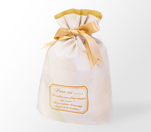 マチガゼット不織布ギフトラッピング