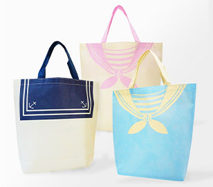 制服デザインを印刷した不織布バッグ